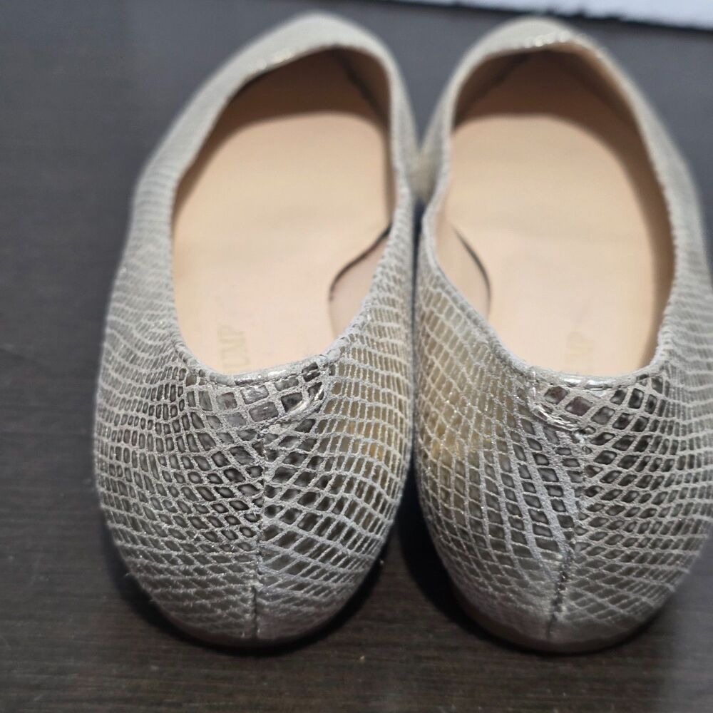 Ivanka Trump Itchic Leather Pointed Toe Low Wedge Flats Snakeskin 6.5M - Picture 11 of 16